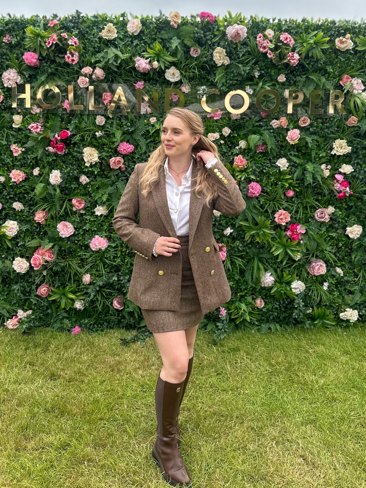 A Day With Holland Cooper at Royal Highland Show! 
Some top picks 

#countryfashion #countrystyle #countrygirl #countryaesthetic #hollandcooper #luxuryunboxing #luxurybrand #luxuryclothing #royalhighlandshow #edinburgh #highlandshow #agricultureshow #highlandshow #highlandshowedinburgh #edinburghfashion #britishbrand #britishluxury #elegantfashion
#timelessstyle

#LTKuk #LTKsummer #LTKluxury