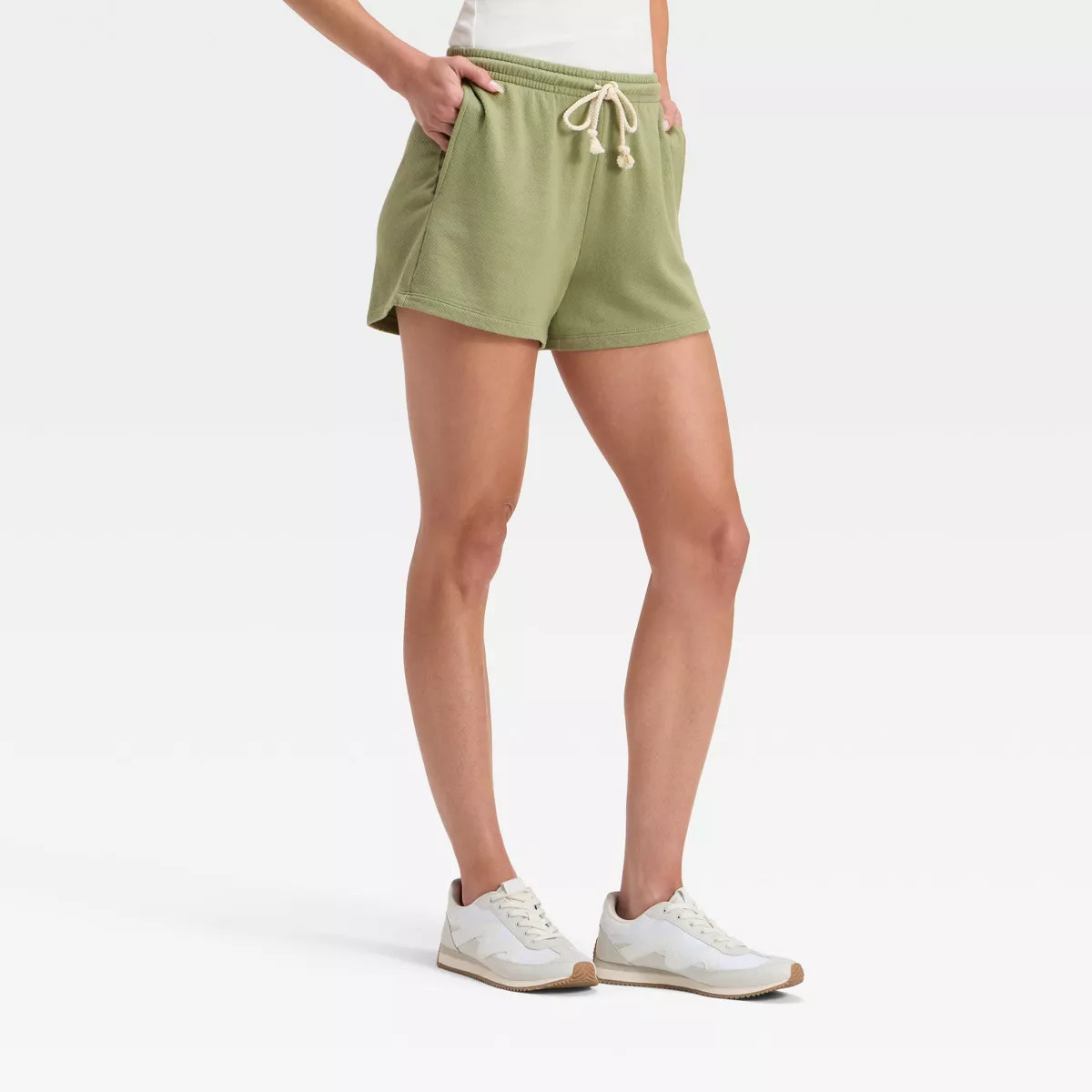 Women's Leisure Studio Mid-Rise Pull-On Shorts - Universal Thread™ | Target