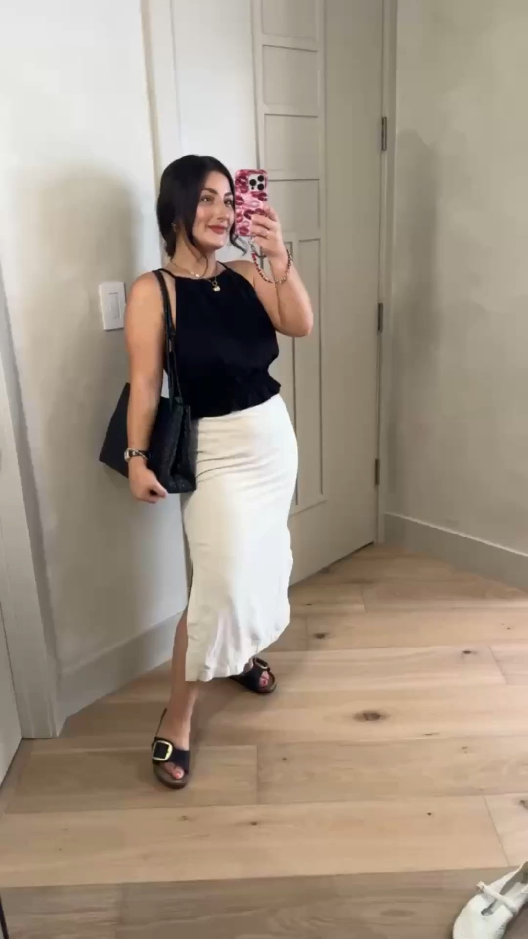 Chic outfit with a linen skirt and black halter top! 

Size small in skirt and top 

5'0" 140lbs
Petite friendly!


#LTKPetite #LTKootd #LTKSeasonal