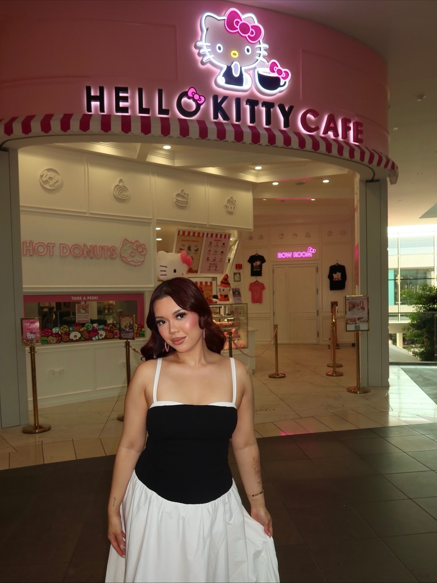 @hellokittycafesantaclara tea time 💕