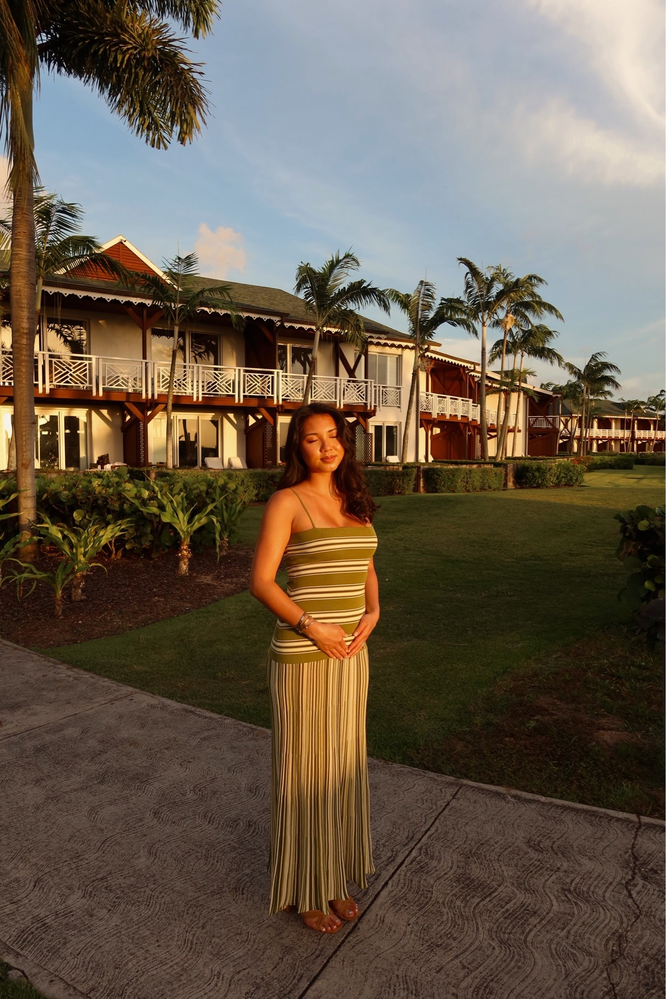 Vacation dress, travel style, bump style, maternity

#LTKTravel #LTKBump #LTKSaleAlert
