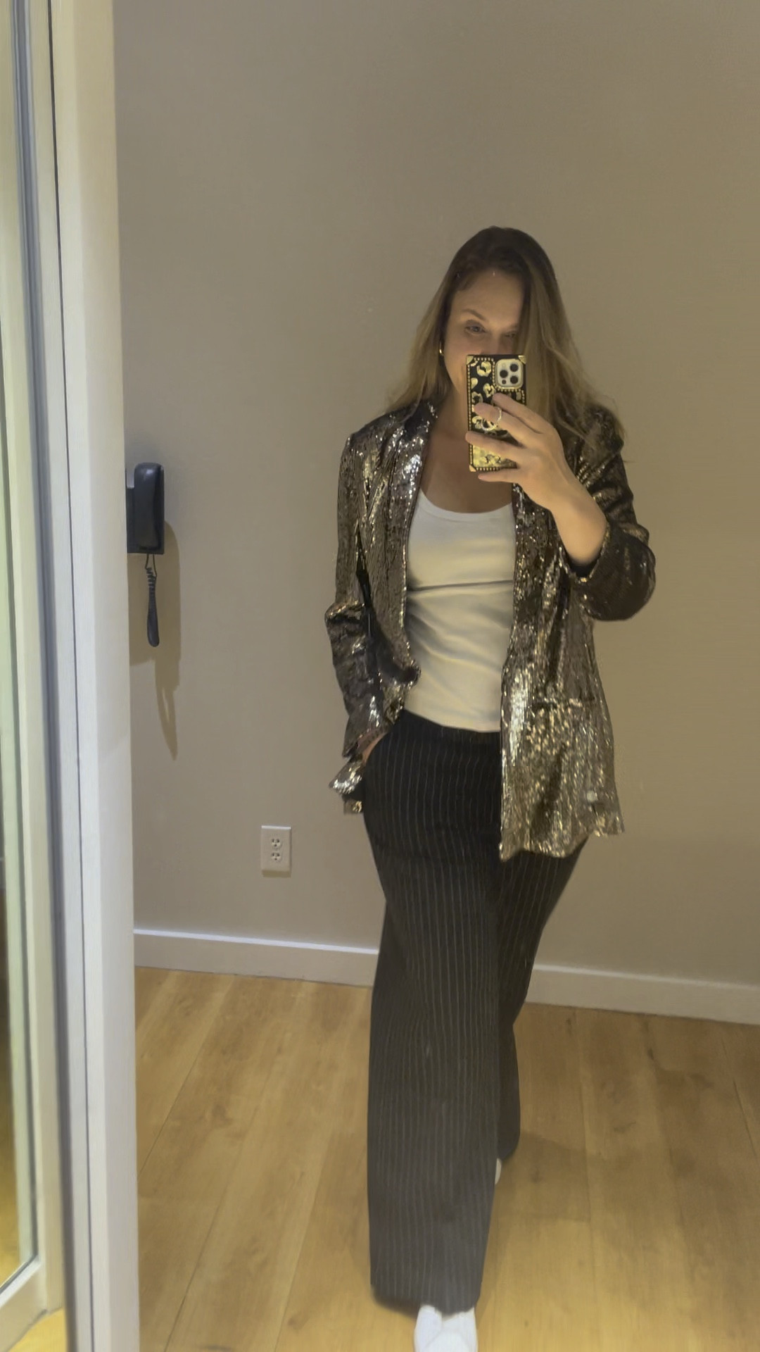 Festive mood!

#LTKHoliday #LTKCyberWeek #LTKSeasonal