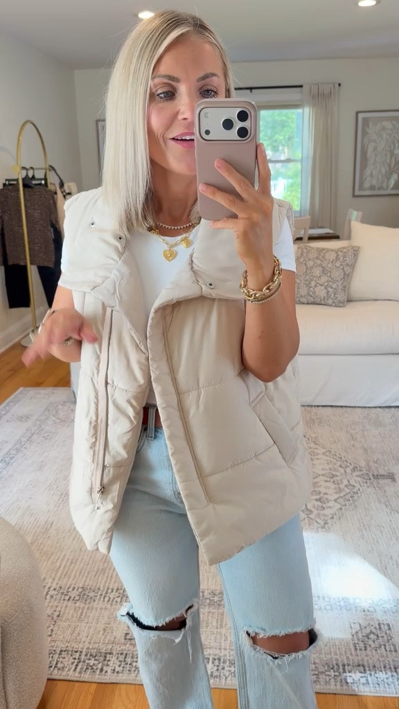 A little vici order unboxing with some cute new fall finds!🤎😍 #ad @VICI 

Fall outfits, fall style, fall sweaters, casual style, date night tops, date night outfits, fall puffer vest, petite style, midsize fashion, fall fashion

#LTKMidsize #LTKSaleAlert #LTKSeasonal