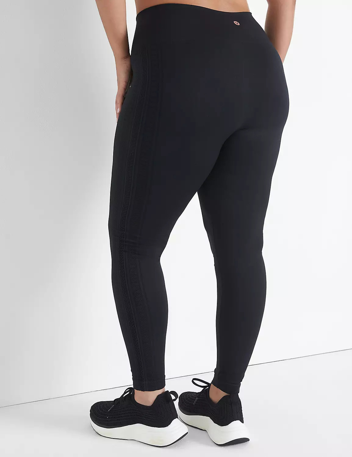 LIVI High-Rise Seamless 7/8 Active Tights | LaneBryant | Lane Bryant (US)