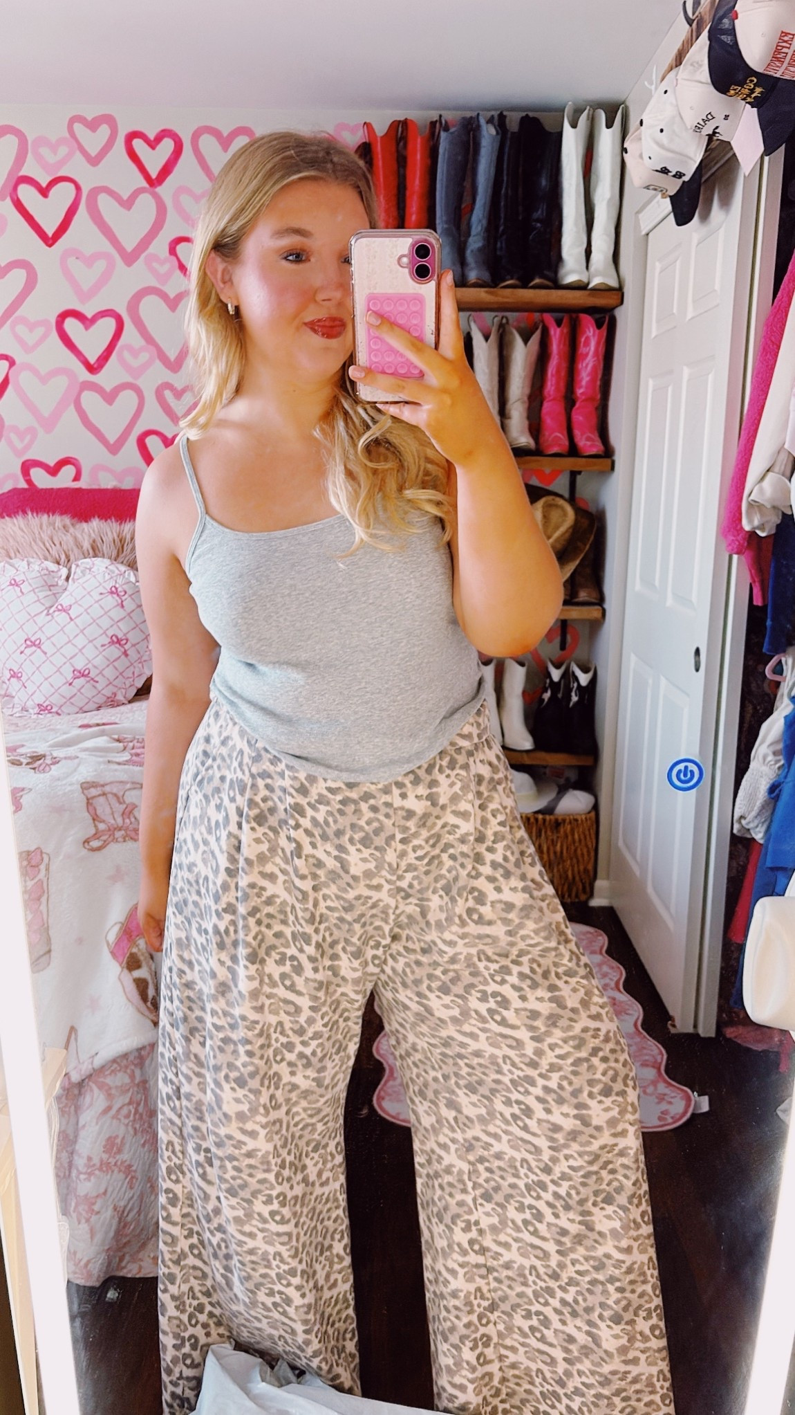 TUESDAY OUTFIT!!!!! ✨🤍

#LTKMidsize #LTKStyleTip #LTKFindsUnder50