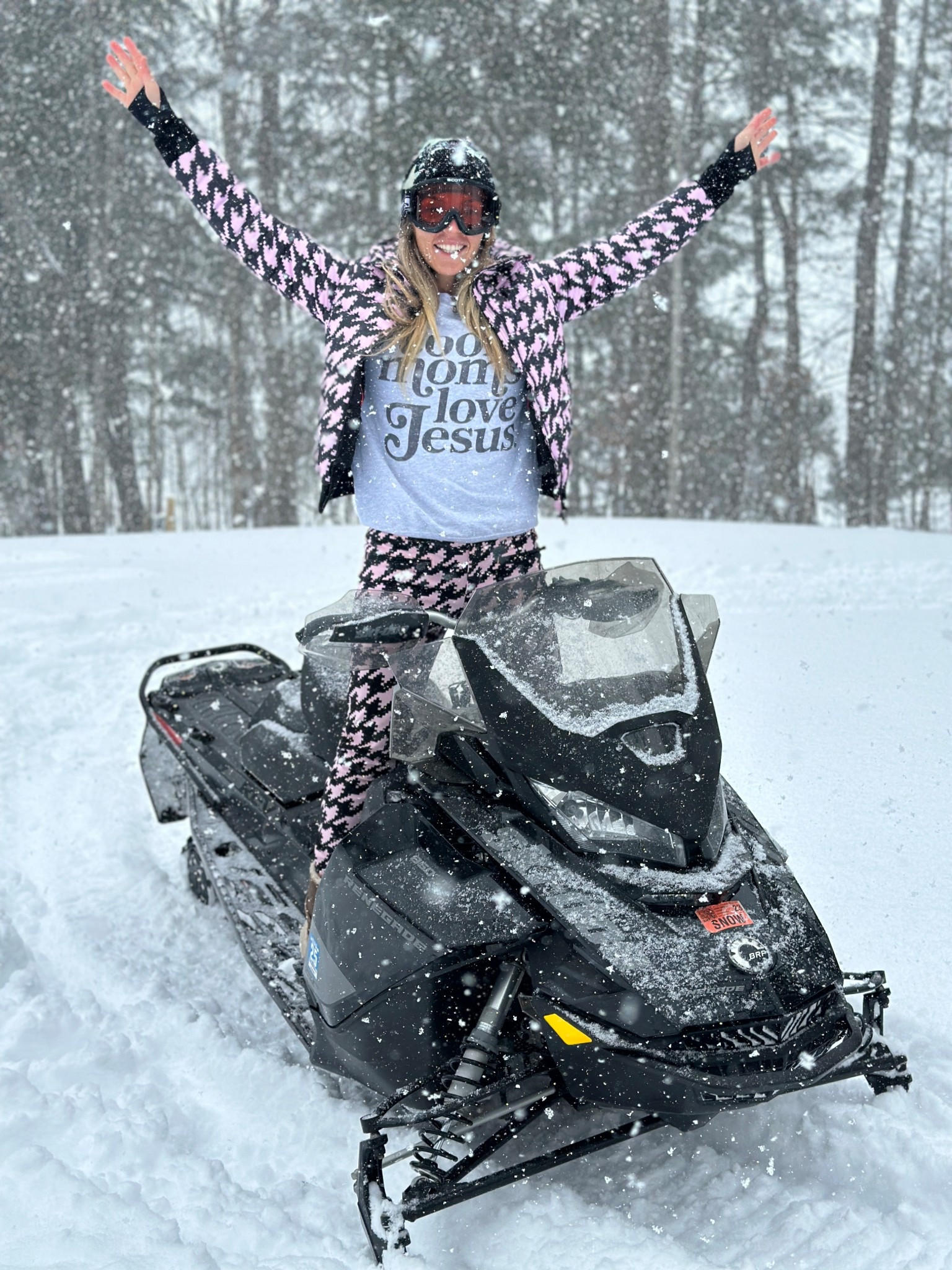 Cool moms love Jesus ❤️ 
@worthywear 
Wearing size small 

#LTKHoliday #LTKGiftGuide #LTKmomlife