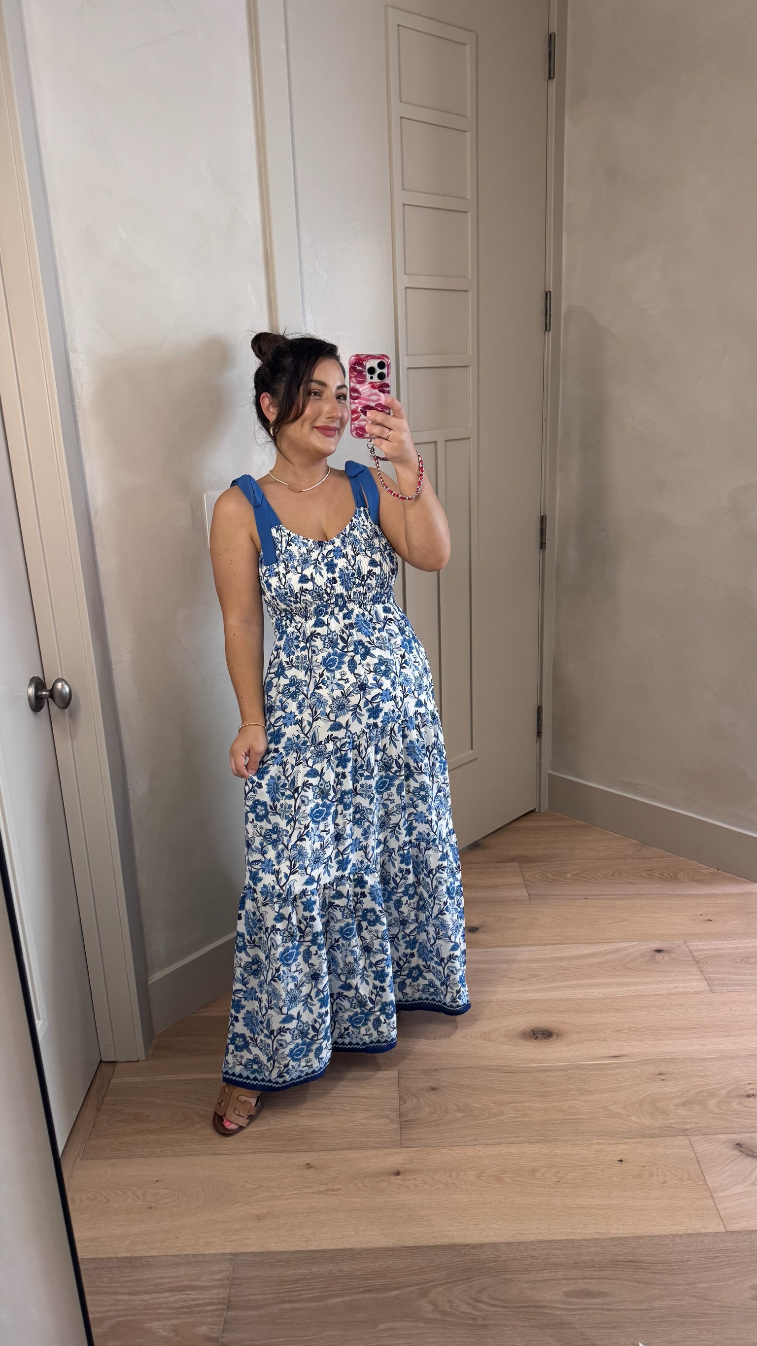 Chic floral maxi dress perfect for a vacation or spring/summer events! 

Dress size small 
5'0" 140lbs
Full length if you're petite! 

#LTKootd #LTKTravel #LTKPetite