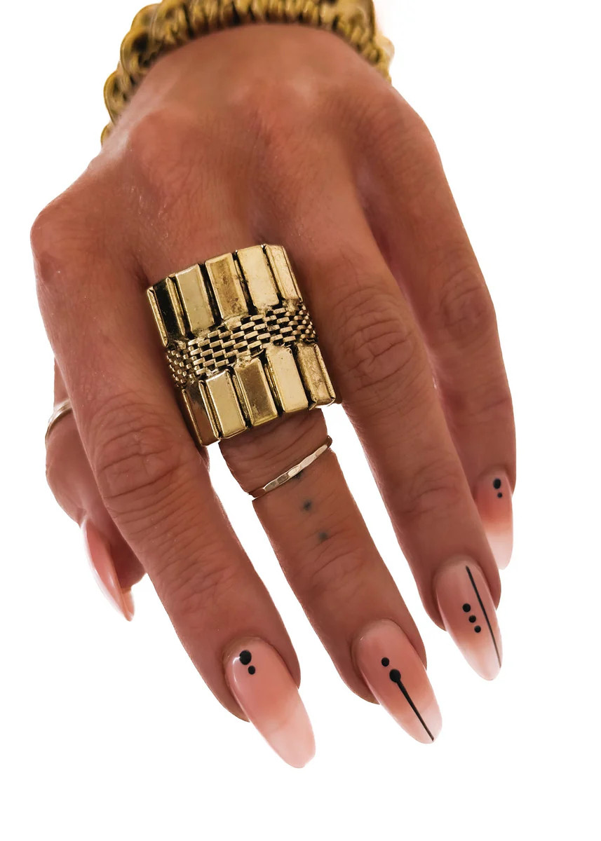 KELBY STATEMENT RING | Pebby Forevee