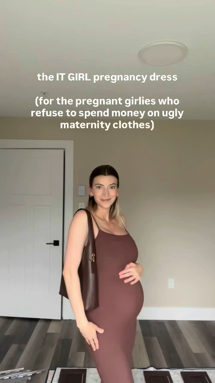 skims dupe for half the price? 

say less 💅🏻 

the comfiest dress that doesn’t dig in anywhere that also looks so chic is a pregnancy outfit miracle… and I’d say my go to for date nights. 

you need it: link in bio 🫶🏻

#pregnancyfashion #pregnancyclothes #maternityclothes #skimsdupe