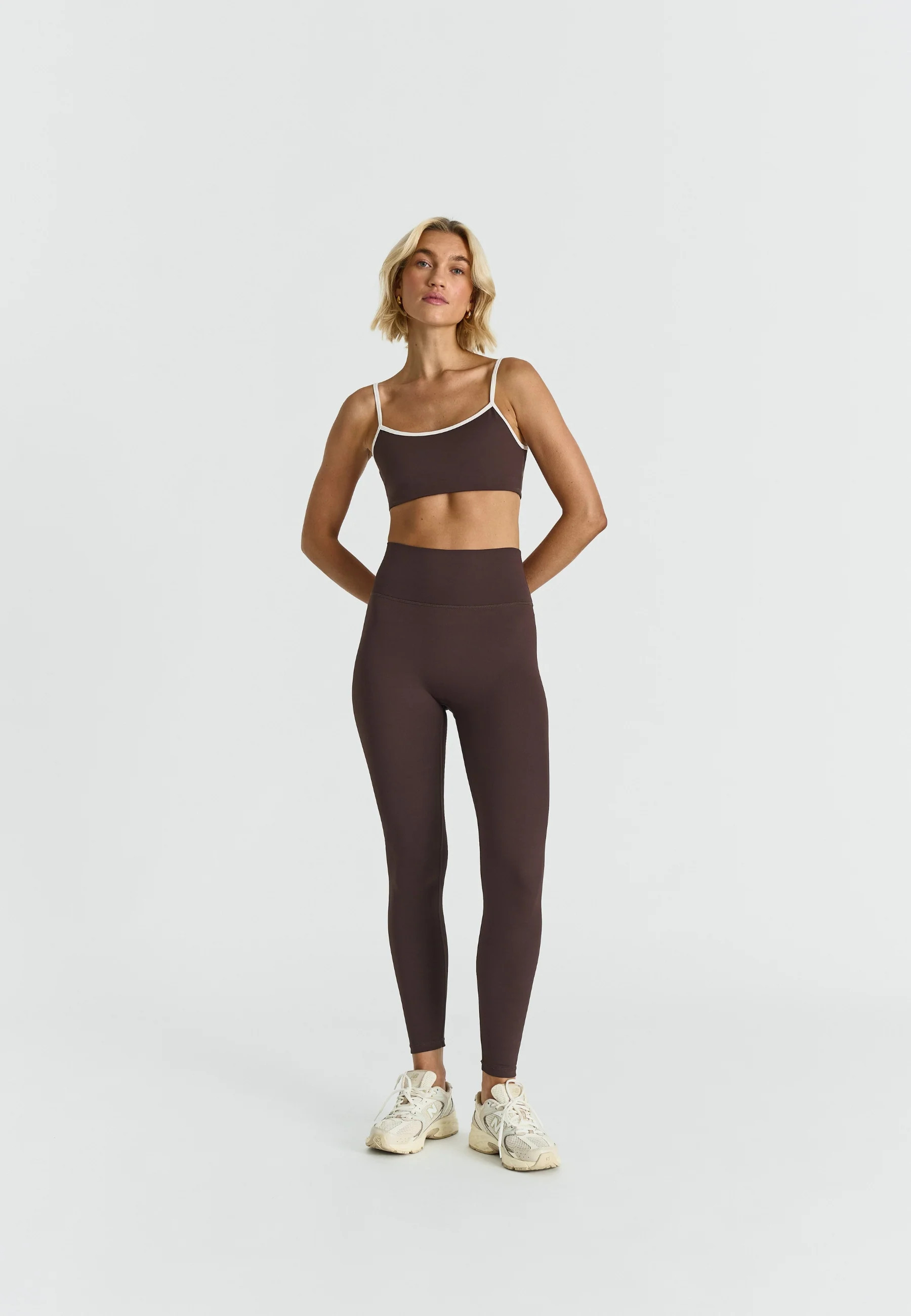 Softsculpt Leggings - Espresso | Sisterly Tribe