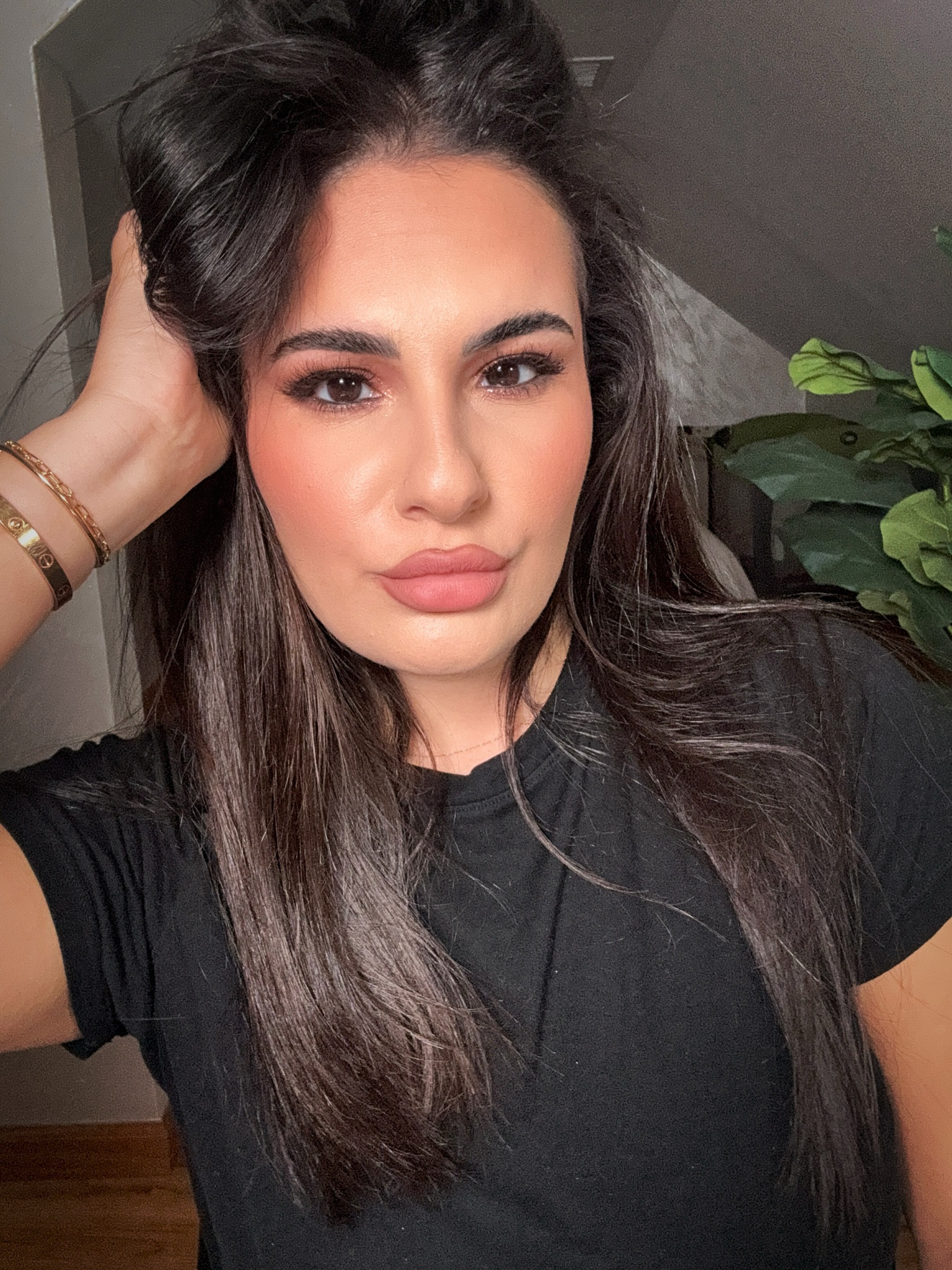 Get the look!! 

#LTKbeauty #LTKsalealert #LTKGiftGuide