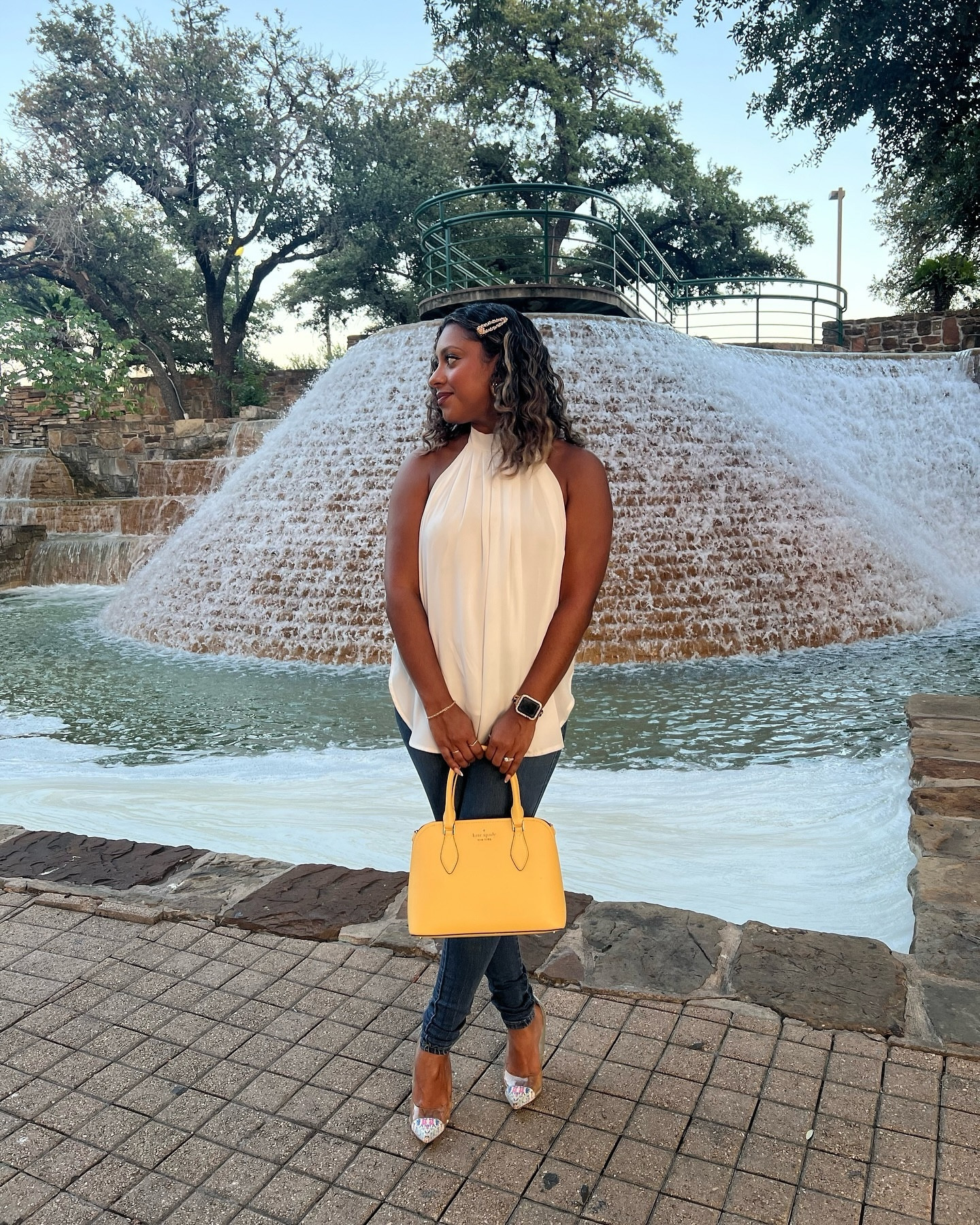Wore this simple look on for a date night with hubby! Super cute white chiffon halter with skinny jeans and pumps - with my yellow bag for a pop of color!🌼💛🌟

#LTKItBag