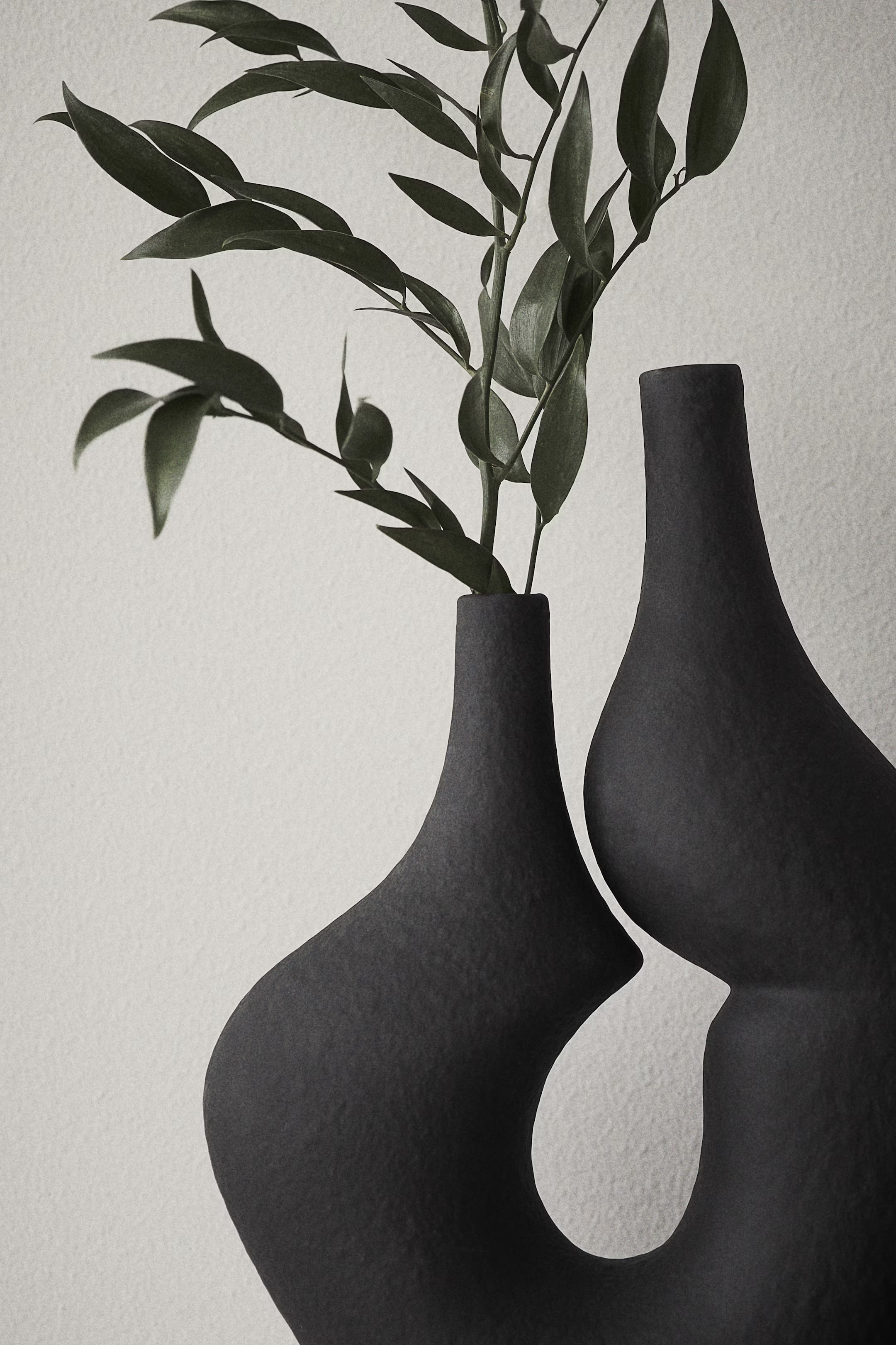 Large Stoneware Vase | H&M (US + CA)