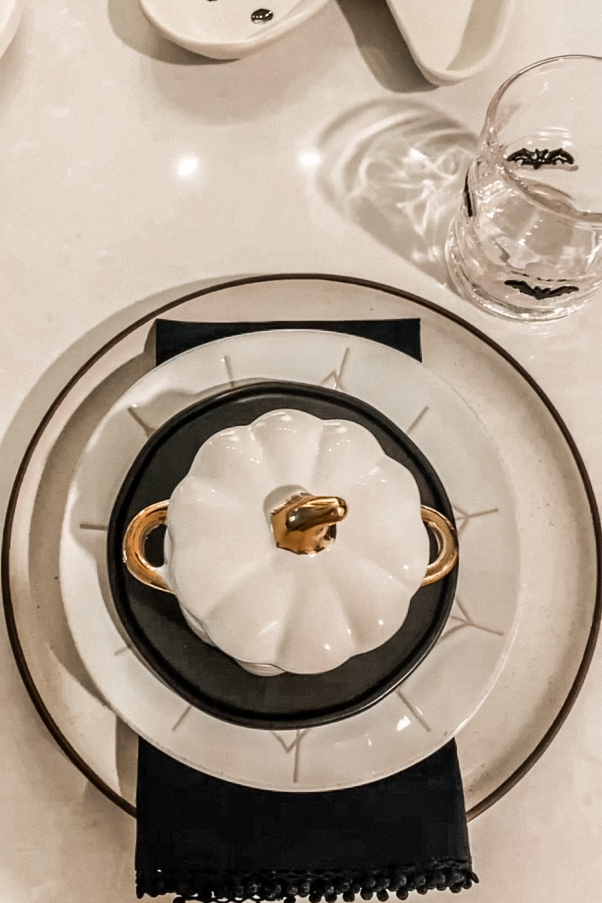 Halloween place setting 

#LTKSeasonal #LTKHoliday #LTKHalloween