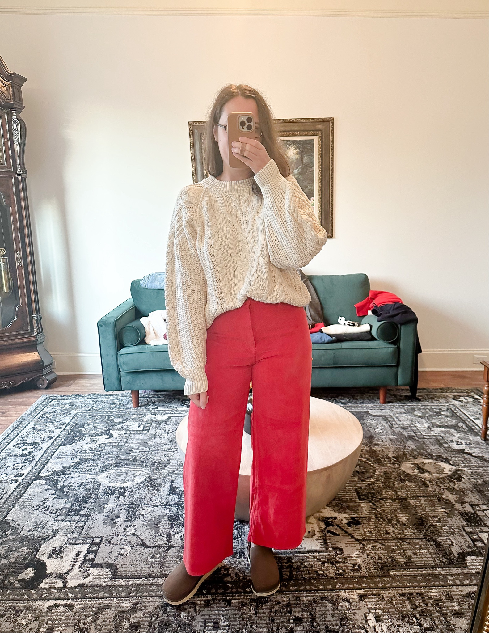 These new Target pants are everything! I love the bright red and they are corduroy so very on trend for fall! They are the exact same fit as my green jeans that y’all loved! I sized up one. These will be fun to style for the holidays! 

Target finds, corduroy pants, fall outfit, holiday outfitts

#LTKSeasonal #LTKStyleTip #LTKFindsUnder50