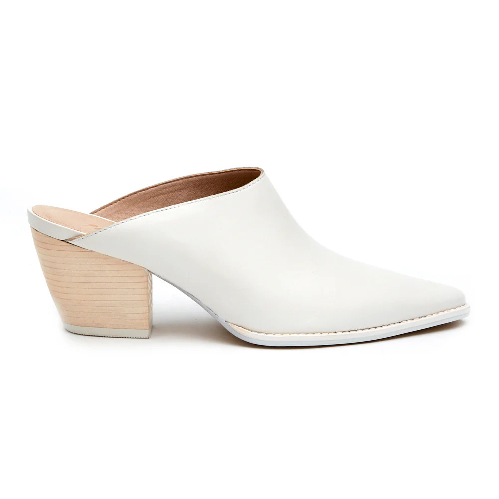 Cammy Pointed Toe Mule | Matisse Footwear