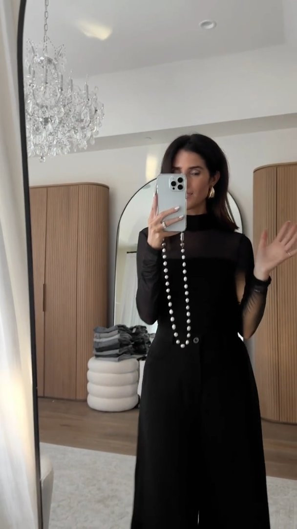 I'm always on the hunt for going out tops! Love this one, I'm just shy of 5-7" wearing the size small #stylinbyaylin #aylin #amazonfind #datenight

#LTKgrwm #LTKSeasonal #LTKootd