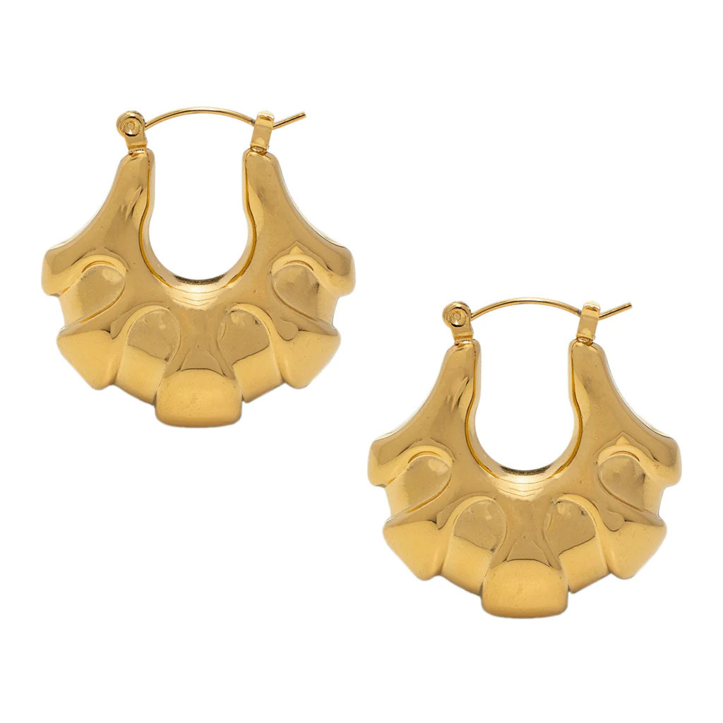 Sabrina Hoops | BRACHA