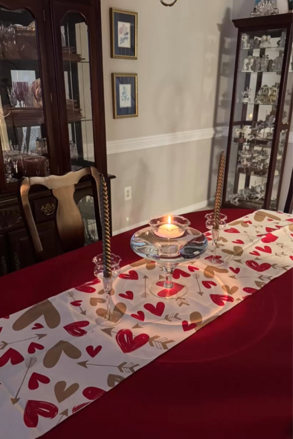 ✨ DIY Valentine’s Day Centerpiece ✨

Looking for a simple yet elegant centerpiece to brighten up your space for Valentine’s Day? 💘 This one’s as easy as 1, 2, 3!

Here’s what you’ll need:
🌹 Any vase
💧 Water
🕯️ Floating candle
(Plus: A tablecloth, runner, and taper candle holders for a touch of elegance)

This look is perfect for a formal dining room, but versatile enough to work anywhere in your home. 

Whether you’re hosting a romantic dinner for two or setting a beautiful table for family, this centerpiece adds that perfect wow without the stress.

Stay tuned this week for TWO more easy DIY centerpieces I’ll be sharing! 💡 

Let me know which one is your favorite in the comments below! 👇💕

#valentinesdaydecor #diycenterpieces #easydiy #valentinesparty #homedecor #valentinesdaytable #eleganthome #tablestyling #romanticvibes #vday2025 #vday2025ideas #diyideas #centerpiecegoals #HomeInspo #decorinspo #interiorstyle #midlifelifestyle

#LTKHome
