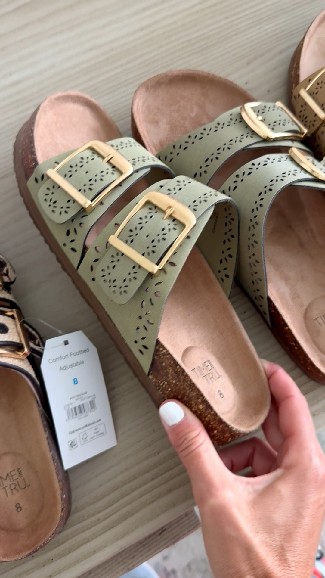 Ummmm these new arrival sandals are everything 😍😍😍😍