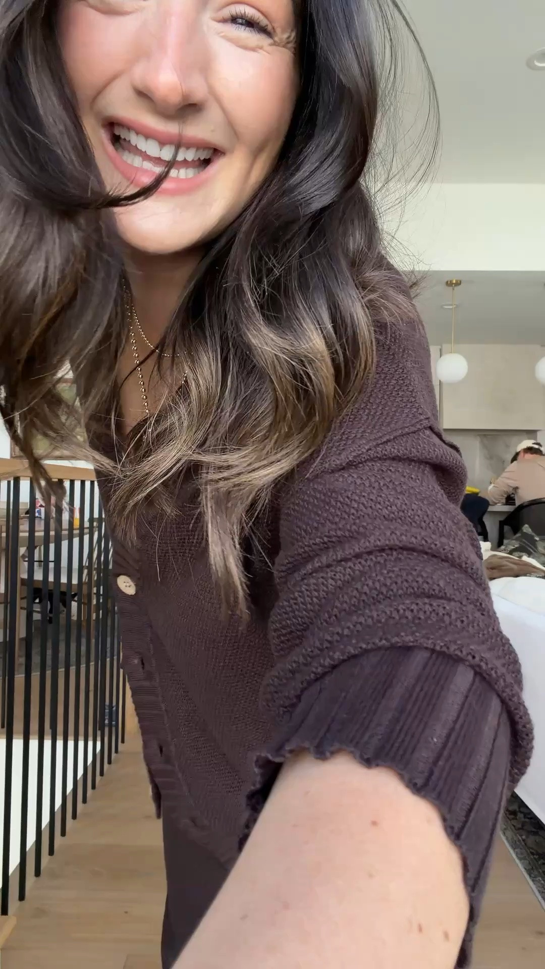 Matching set! Comfy knit cardigan and sweats! 

Size small color coffee 
5’0” 135lbs
