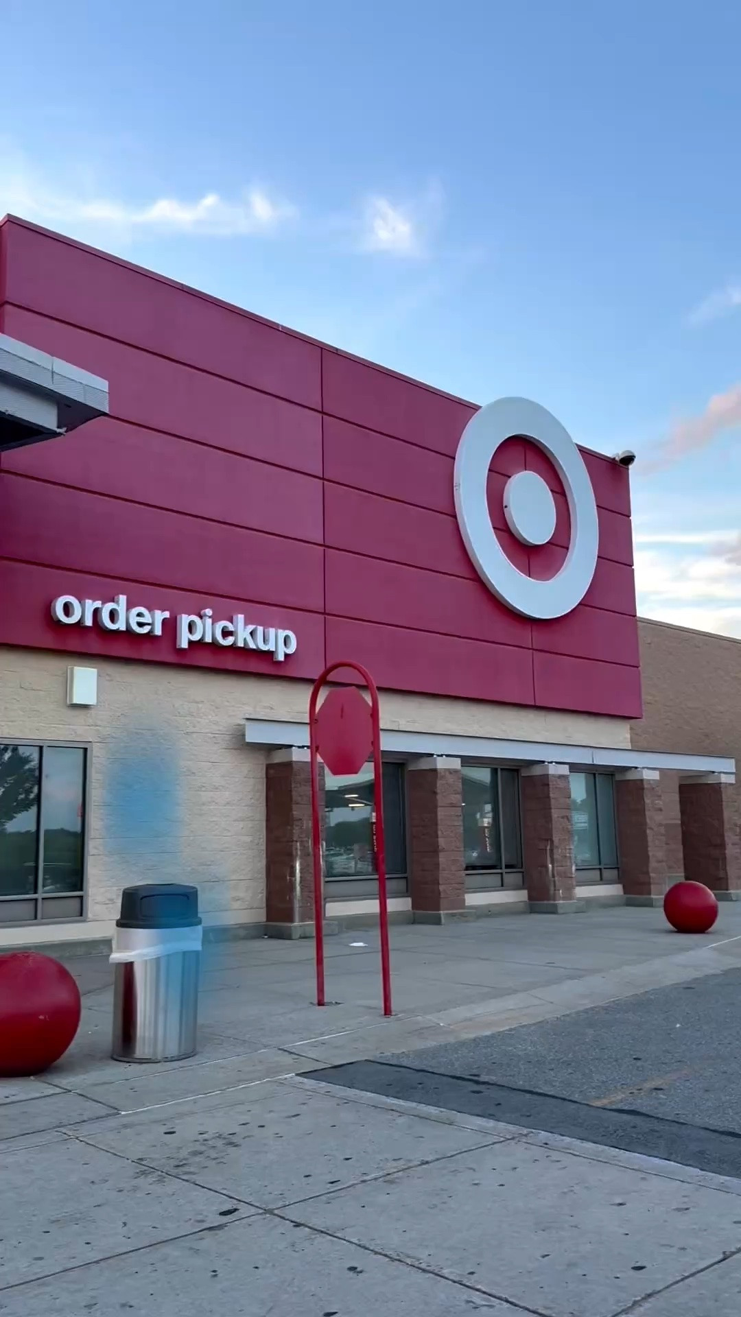 Beach days just got better @Target

#LTKgrwm #LTKootd #LTKSwim
