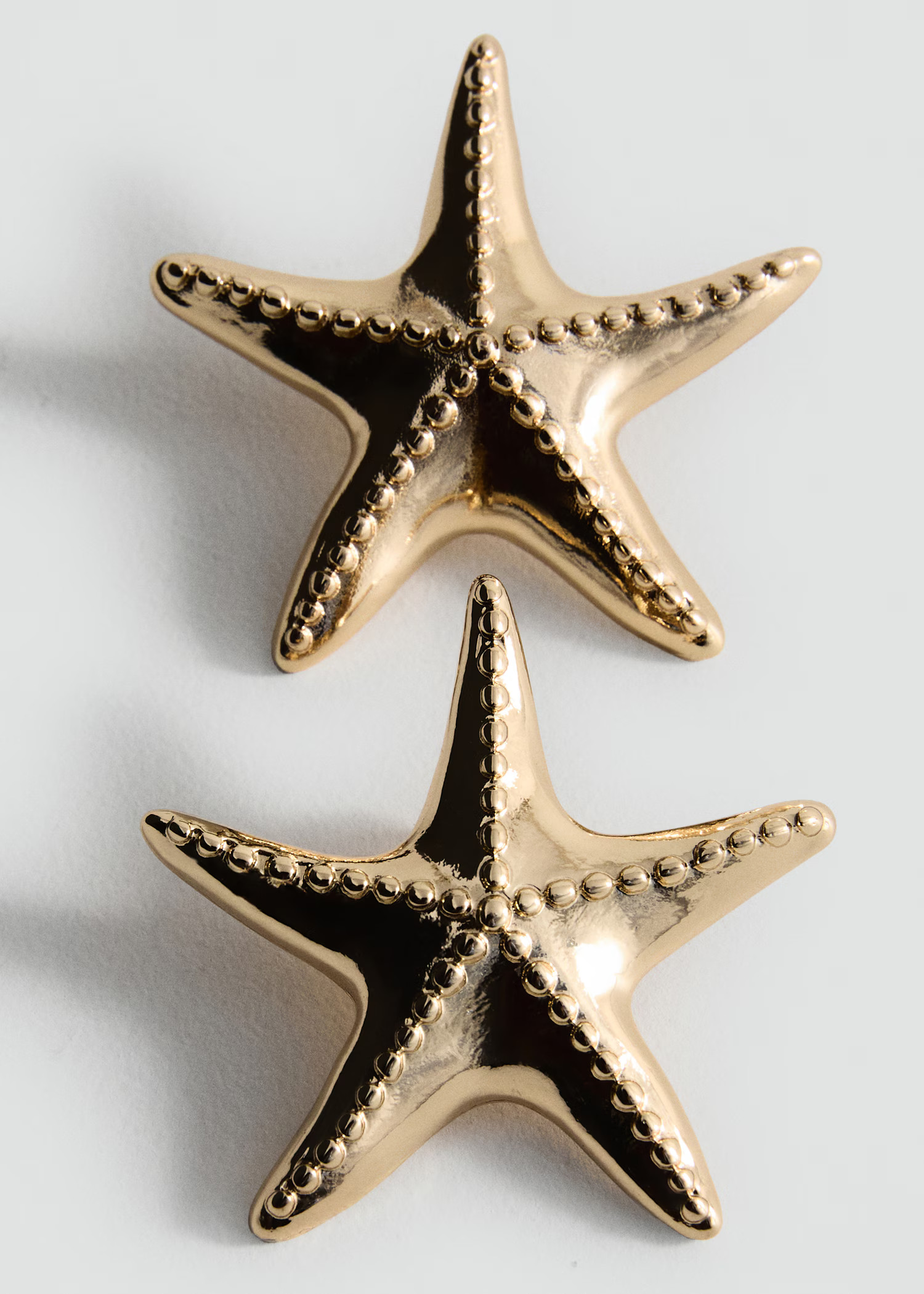 Star design earrings - Women | MANGO United Kingdom | MANGO (UK)