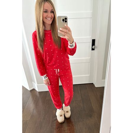 Cutest pjs! ❤️ (Fit true to size.. wearing XS on top and S on bottom.)

#LTKSeasonal #LTKGiftGuide #LTKfit