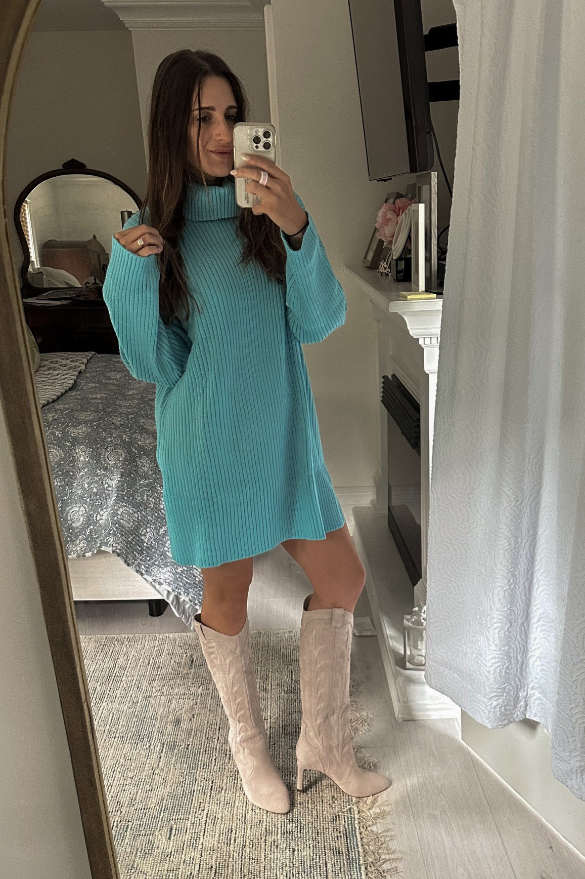 A sweater dress under $40 and worth the purchase. 
- 
Paired it with my new boots from @marcfisher


#LTKstyletip #LTKfindsunder50 #LTKshoecrush