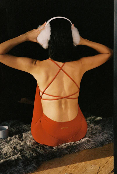 Minimal Crossback Bra | WISKIIACTIVE