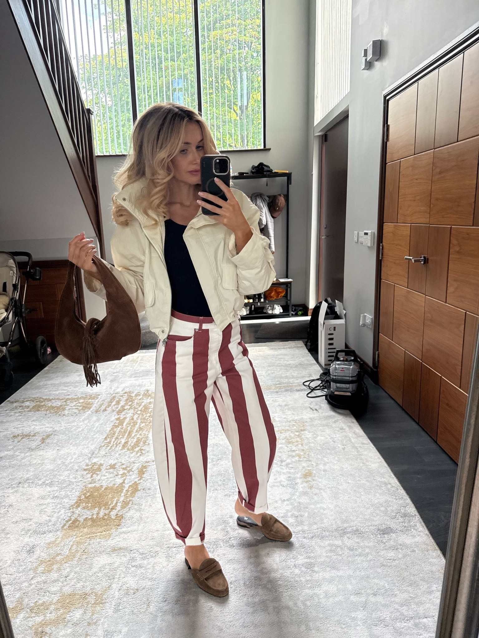 Get my exact outfit. Jeans image is wrong but correct link ♥️

#LTKjeans #LTKuk #LTKsummer