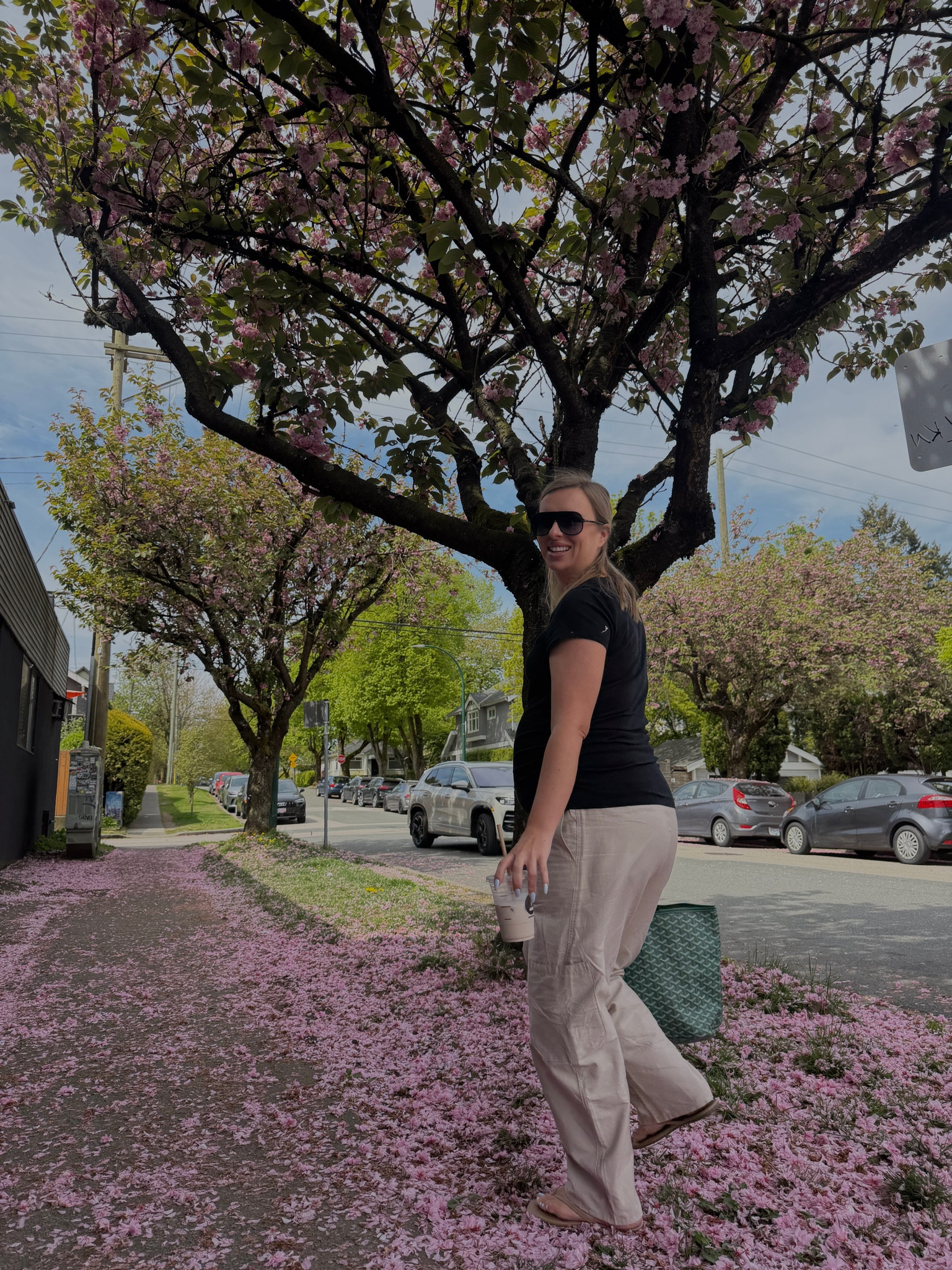Summer outfit
Aritzia look a like 
Casual style
Mom style
Maternity style



#LTKBump #LTKgrwm #LTKootd