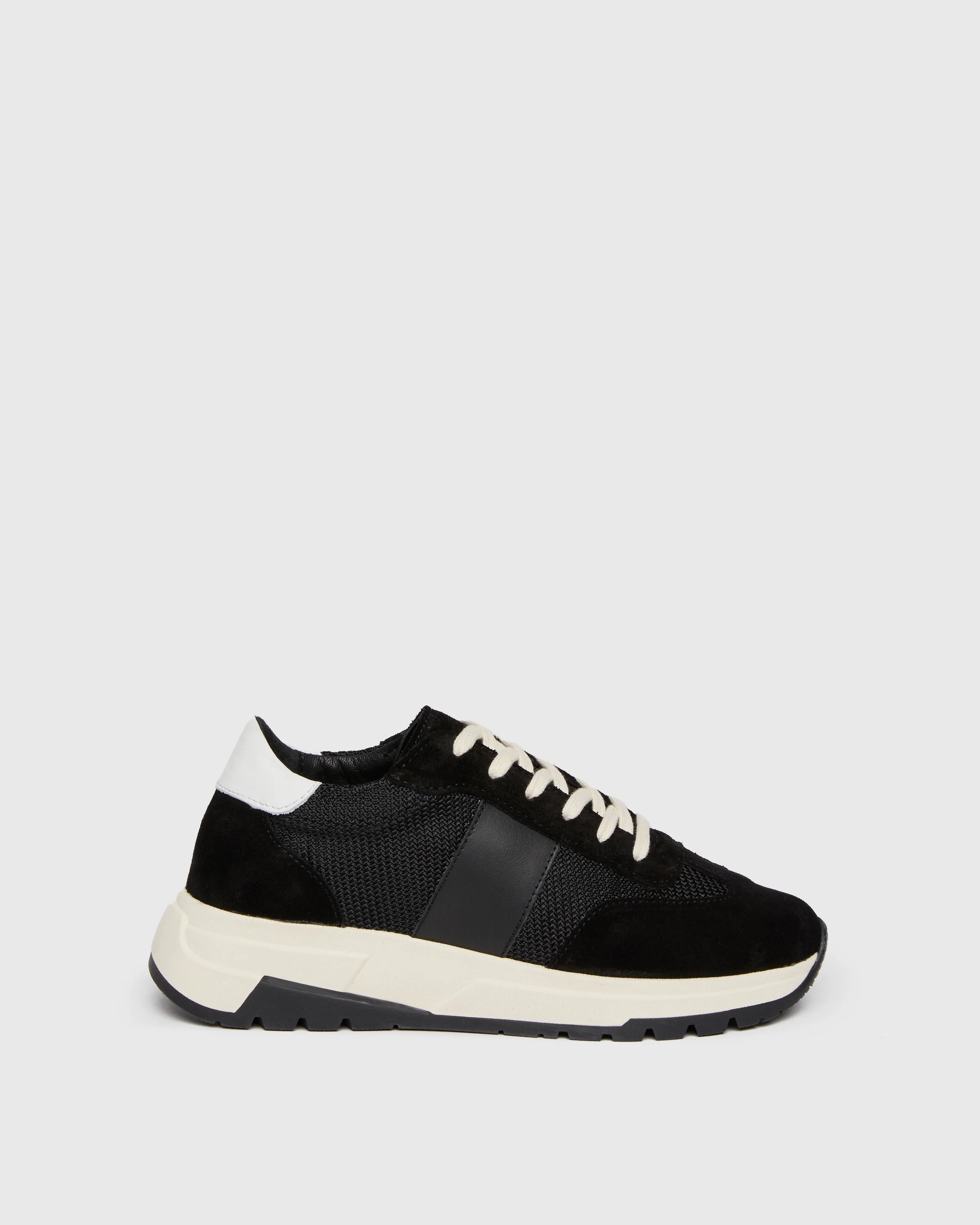 Maya Sneaker | Paige