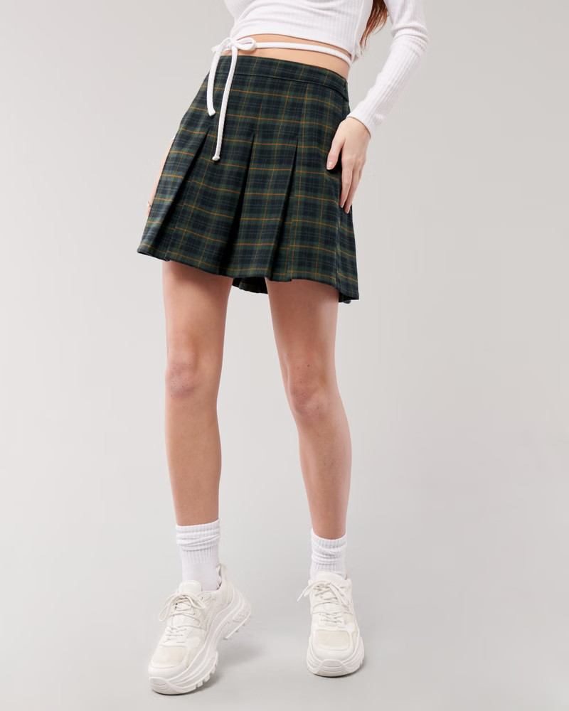 Girls Ultra High-Rise Pleated Plaid Mini Skirt | Girls New Arrivals | HollisterCo.com | Hollister (US)