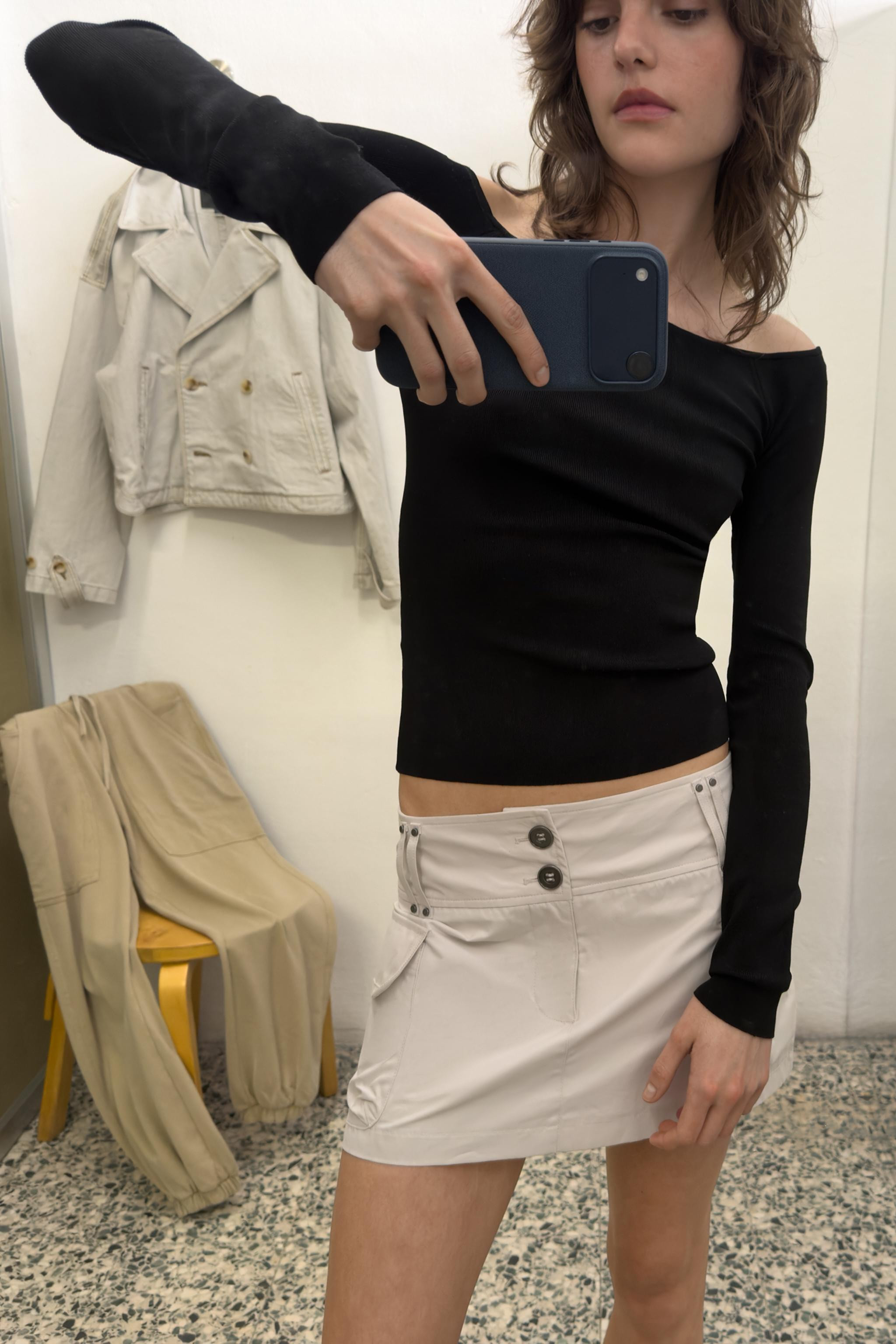 OFF-THE-SHOULDER KNIT TOP | Zara UK