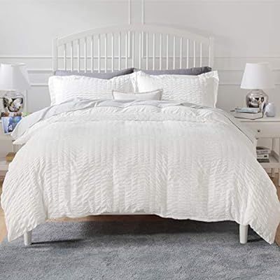 Bedsure White Duvet Cover Queen Size (90 x 90 inches) - Seersucker Stripe - 3 Pieces (1 Duvet Cov... | Amazon (US)
