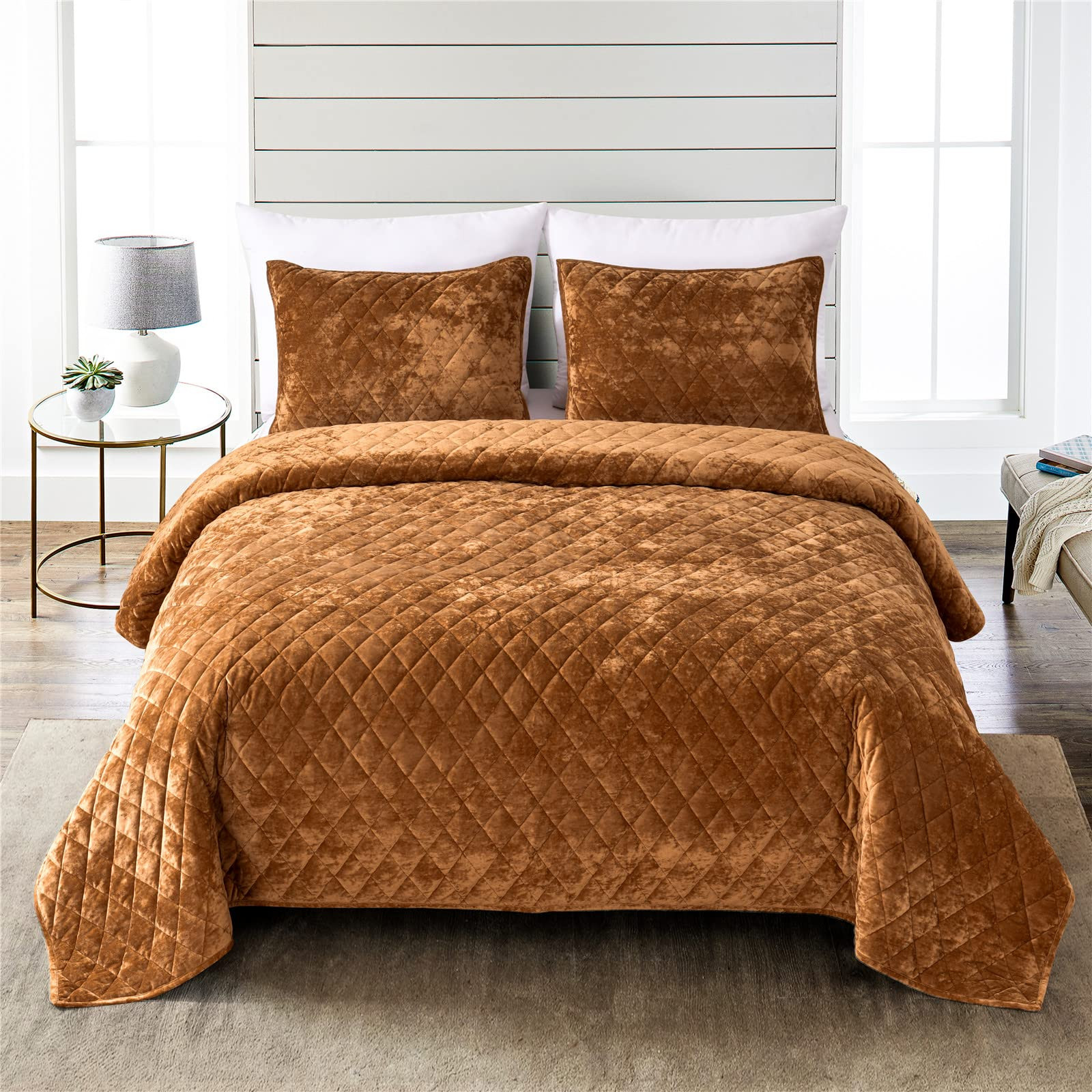 Fredsure Distressed Velvet Quilt Set, 3 Pieces Caramel Gold Queen, Distressed Velvet Face and Bru... | Amazon (US)