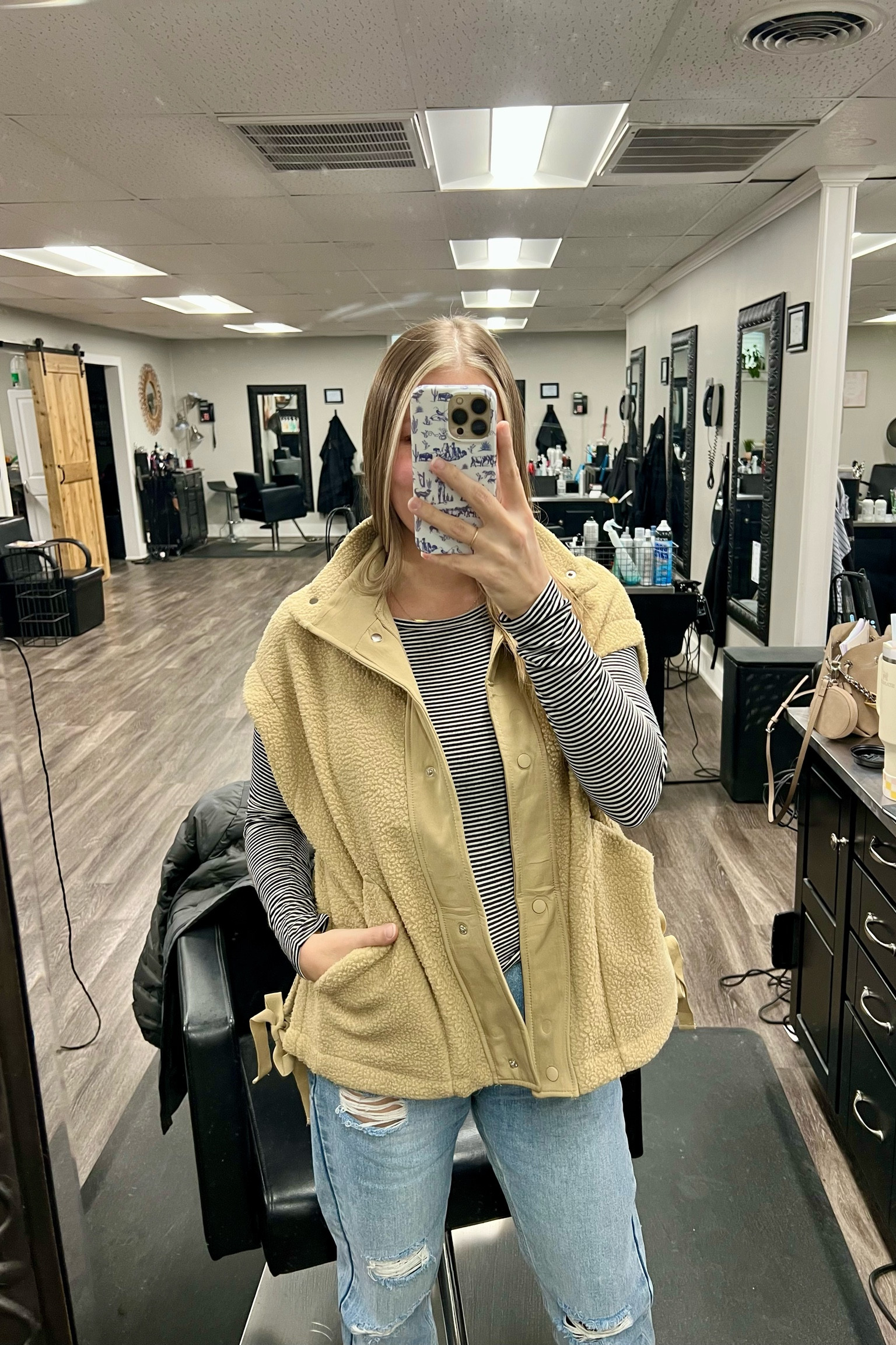 warm & cozies 🧸 size medium 