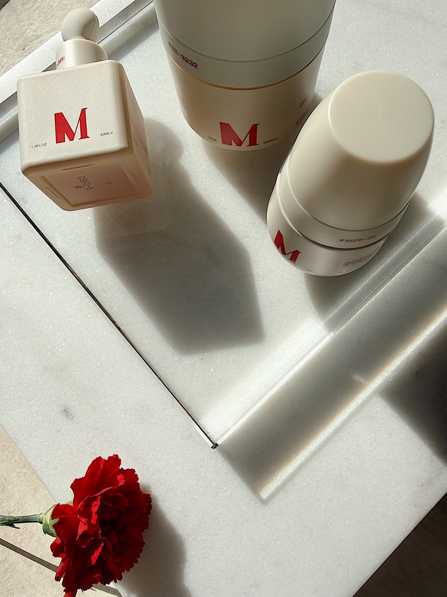 Morning “shelfie”, courtesy of Dr. Diamond’s Metacine. 🤍 I am already a huge fan of the Instafacial Plasma, and am so excited to try the rest of this collection! 

@drdiamondsmetacine 


#LTKmorningroutine #LTKBeauty #LTKOver40