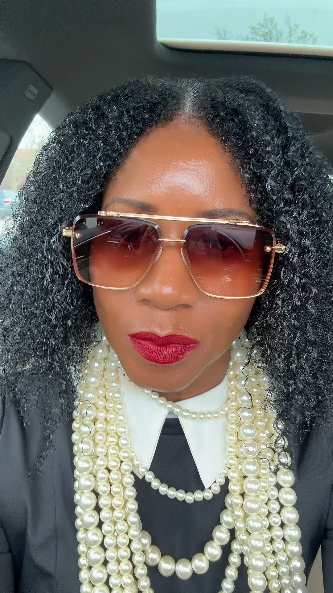 Tangle-Free Comfort - Innovative nose pads ensure a comfortable fit without pulling or damaging your hair if you place on top of your head 
#StylishAviatorFrame
#fashionsunglasses

#LTKMothersDay #LTKBeauty