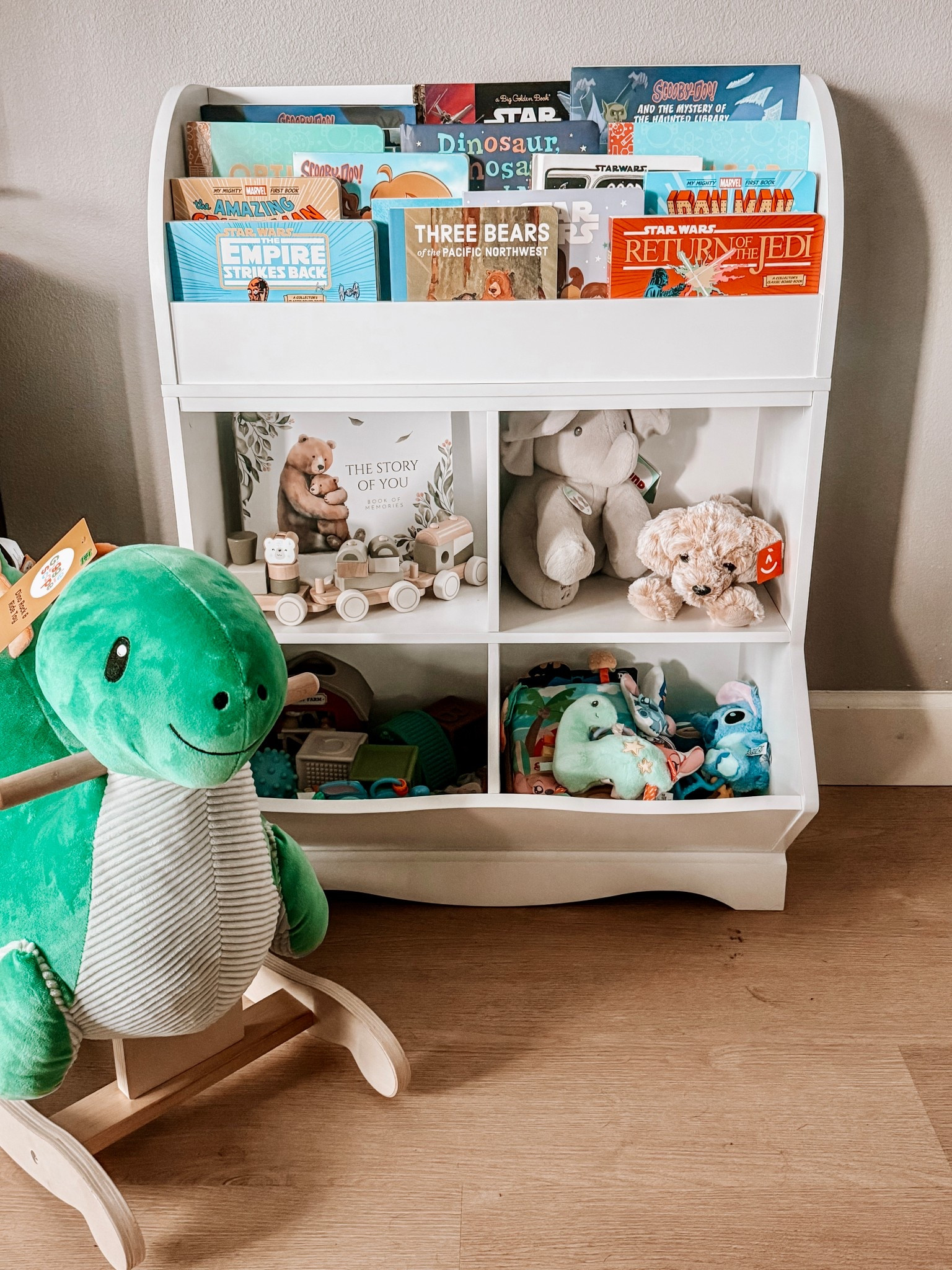 Baby’s fist bookshelf with toy storage 🤍

#LTKKids #LTKBaby #LTKmomlife