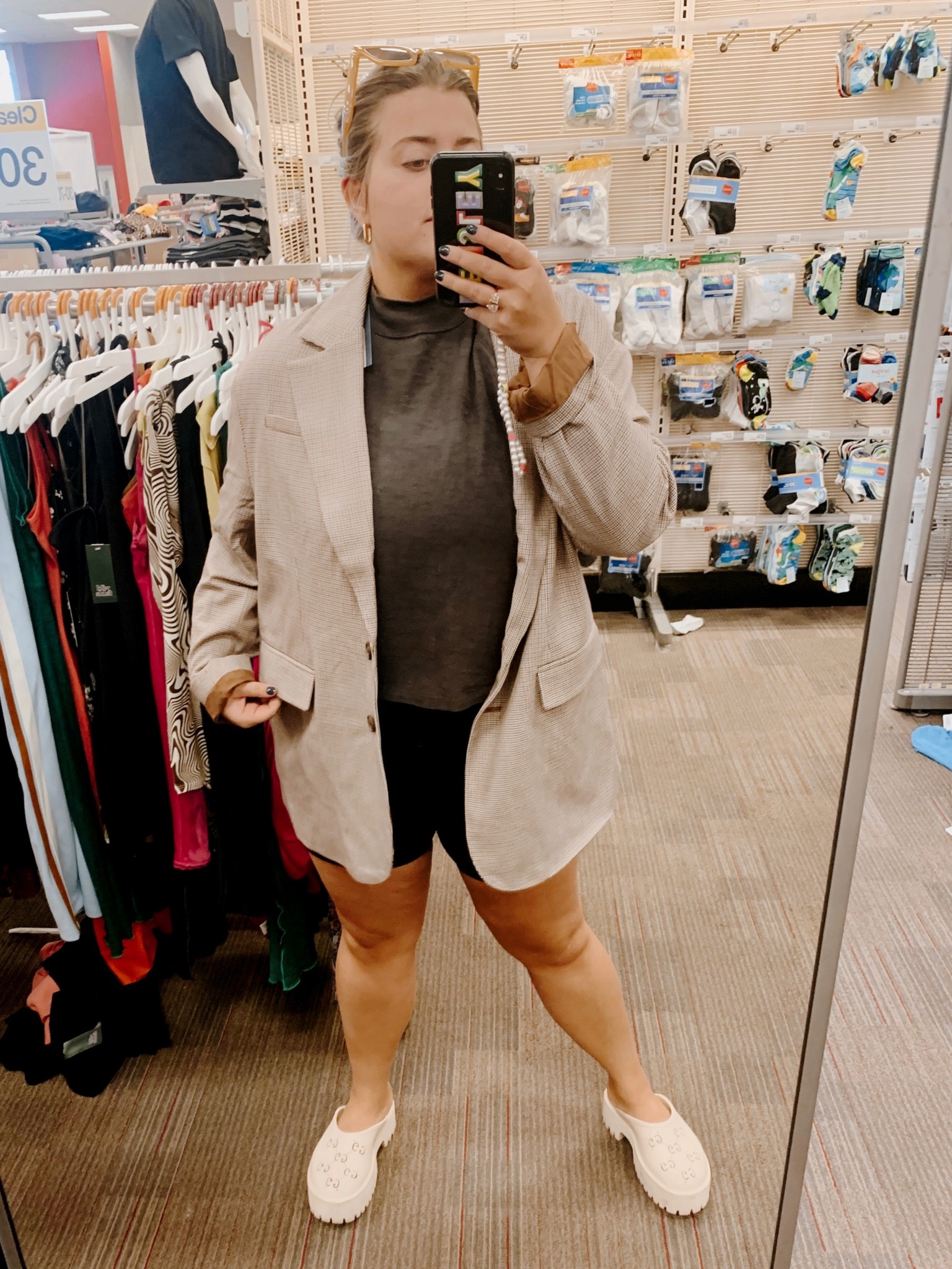 Love an oversized blazer moment. With joggers, boyfriend jeans, denim shorts, the options are endless! This one is a great price point and super nice!

#LTKHoliday #LTKunder50 #LTKstyletip