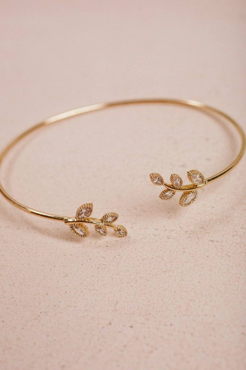 Faith Crystal Leaf Bracelet | Morning Lavender