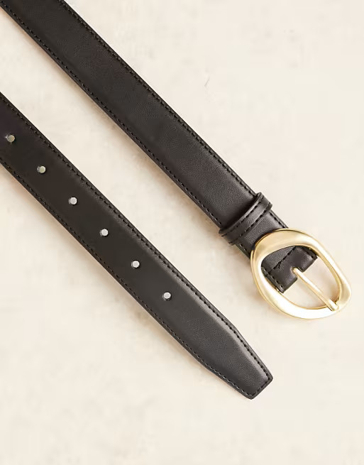 ASOS DESIGN waist and hip gold bubble angled buckle belt in black | ASOS (Global)