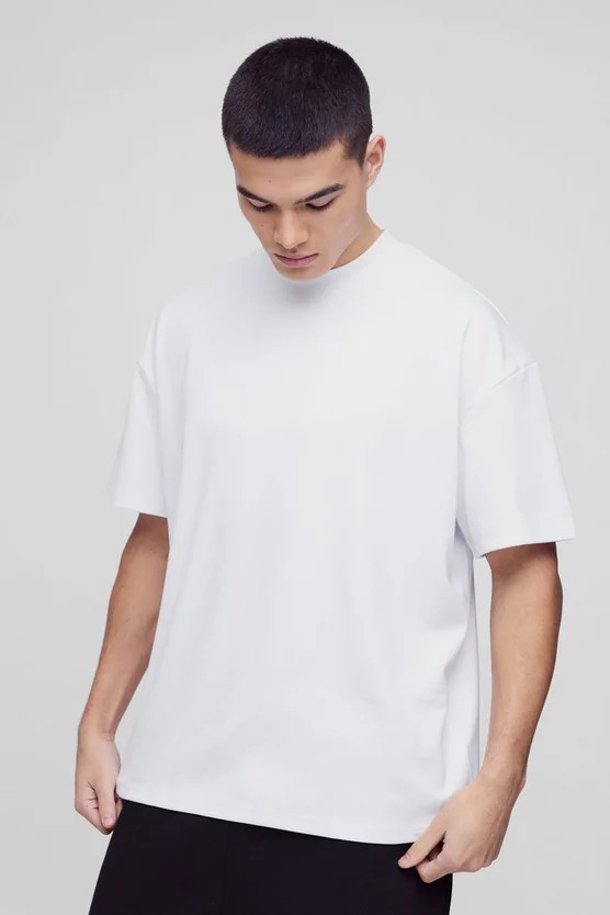 Oversized Premium Super Heavyweight T-shirt | boohooMAN (DE, IE & UK)