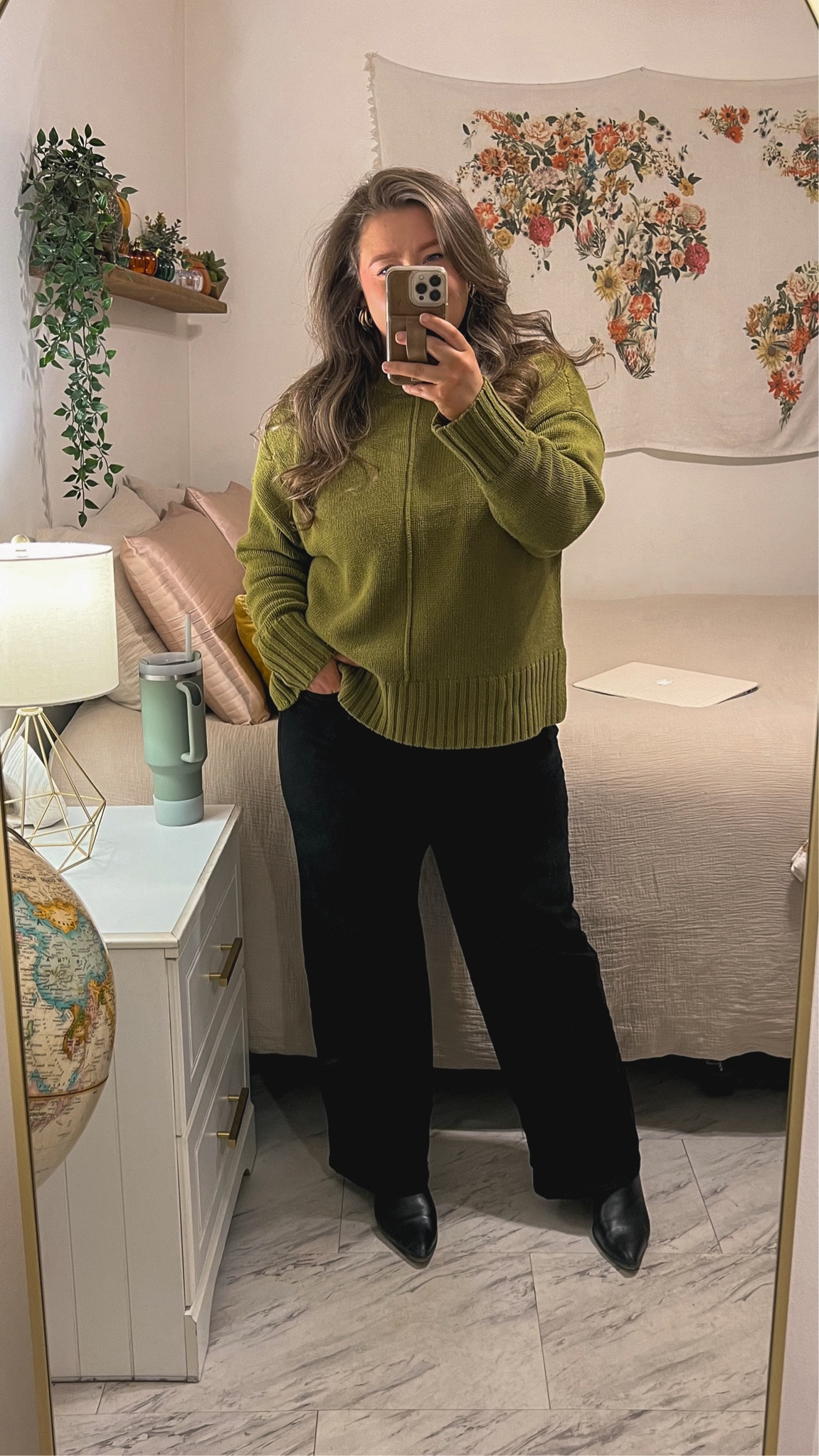 My fave wide leg jeans are under $20 for Black Friday!! 

#LTKSaleAlert #LTKCyberWeek #LTKMidsize
