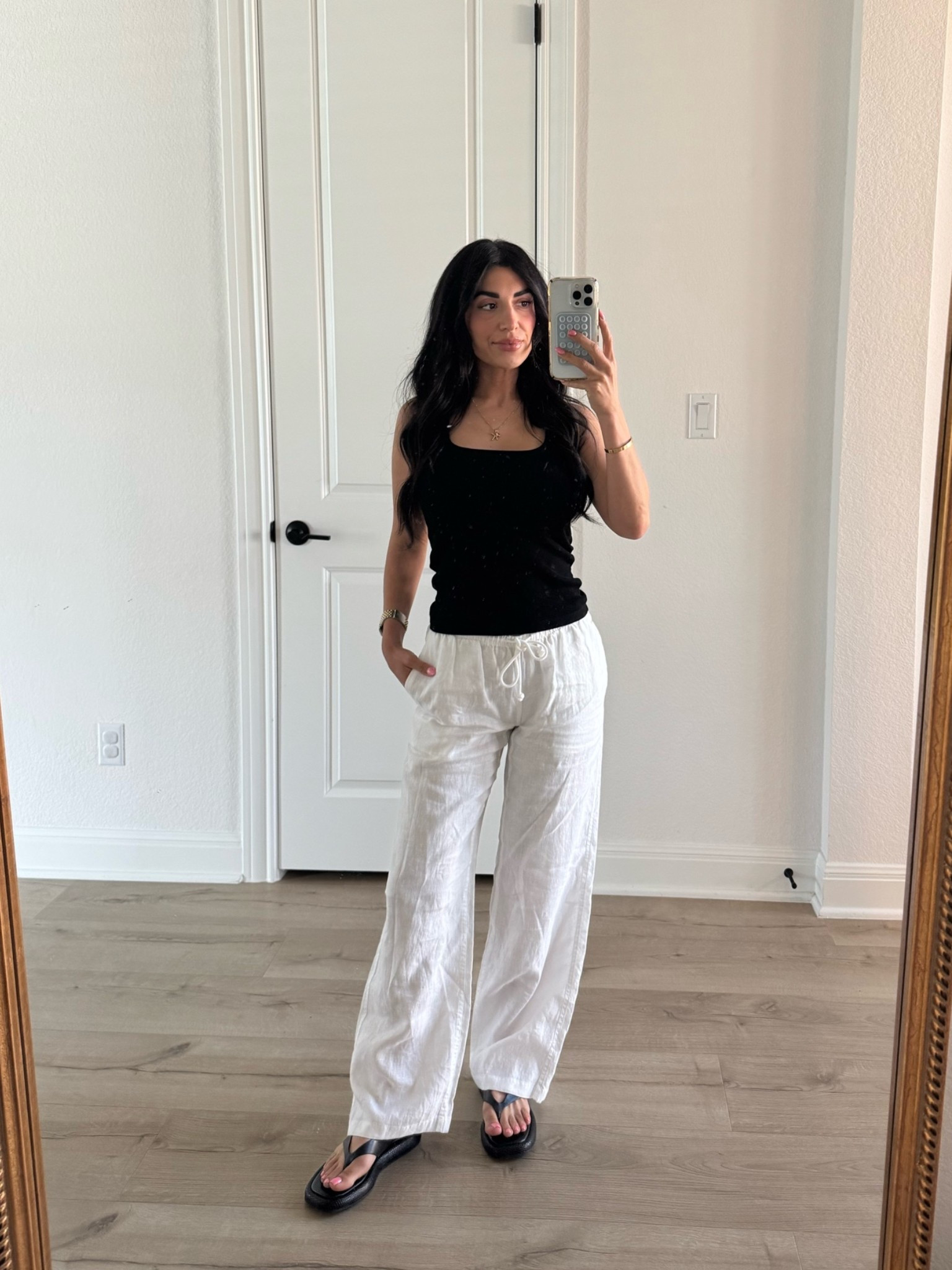 Chic summer outfit inspo 🤍✨

#LTKgrwm #LTKootd #LTKmomlife