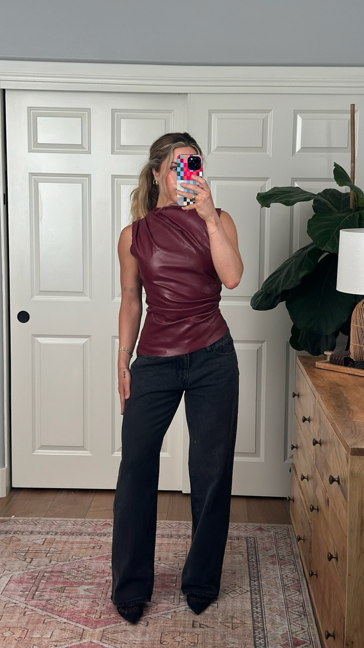 Are you kidding? I am obsessed with this top. It is so flattering and I love the high neck. 

#LTKSeasonal #LTKFindsUnder100 #LTKStyleTip