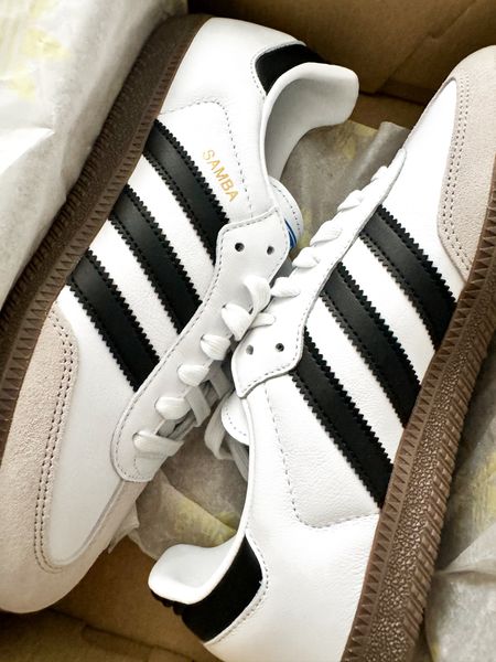 Adidas Sambas are back in stock!! 


#LTKstyletip #LTKSeasonal #LTKshoecrush