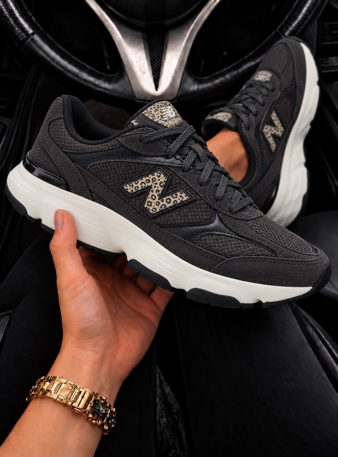 Girl, a LIMITED-EDITION New Balance on a RARE SALE?! 🖤🐆 These deserve a look!

A classic black sneaker with just a little pop of cheetah—enough to make your outfit extra cute without making it hard to style! 🙌 Leggings, jeans, an easy everyday outfit… these go right into the rotation!

All sizes are in stock as I’m posting, but with this price, I wouldn’t wait if you spot yours! 👀👏

💬 Comment 603 and I’ll send you the link!

#NewBalance #SneakerSale #CheetahSneakers #BlackSneakers #FallStyle

#LTKdayinmylife #LTKgrwm #LTKmomlife